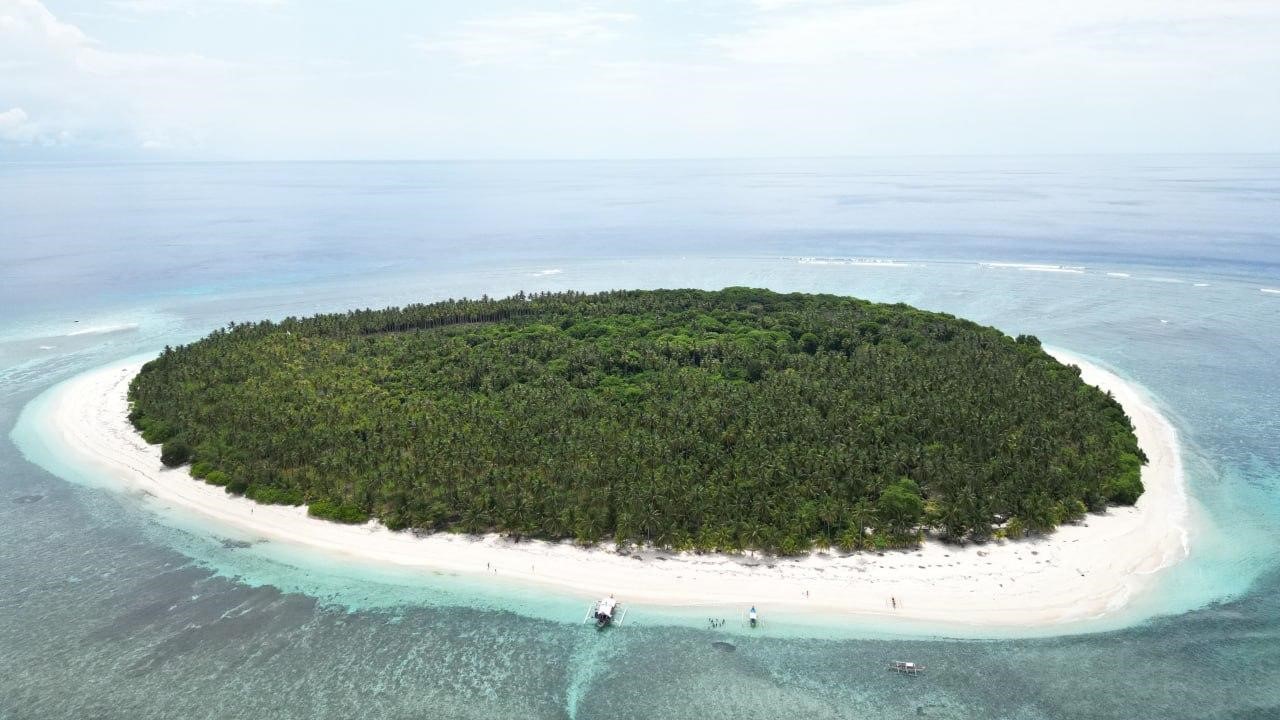 Olanivan Islet